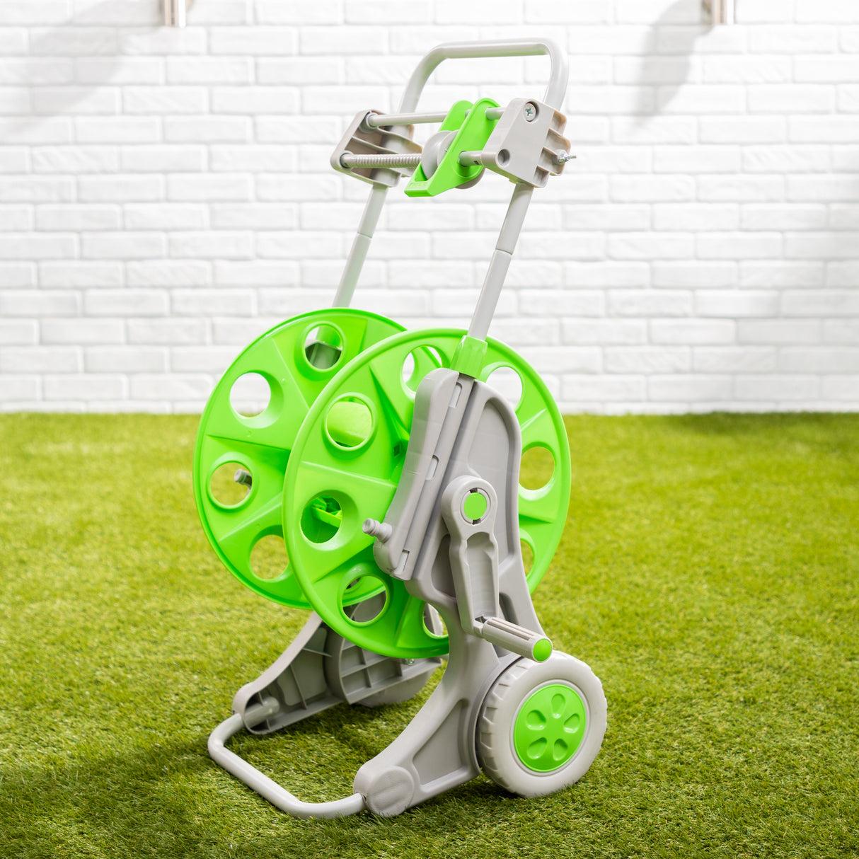 Alfresia 60M Garden Hose Reel