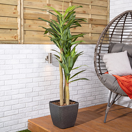 Alfresia Mauritius Artificial Plant - Thin Leaf, Suitable for Indoor or Outdoor Use