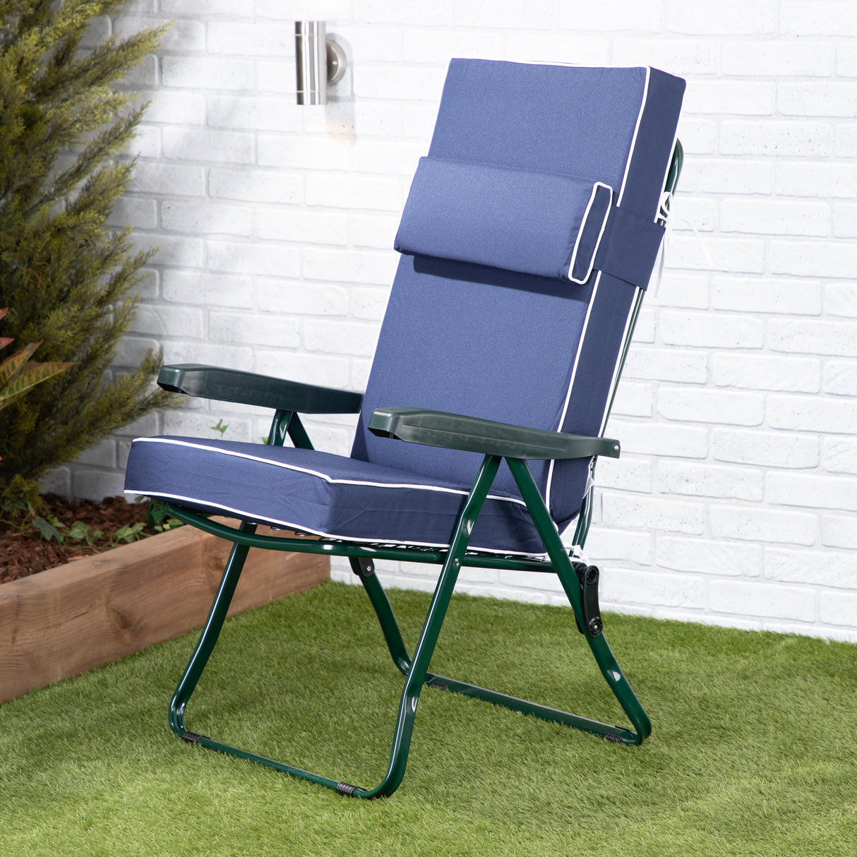 Alfresia Reclining Garden Chair – Green Frame with Luxury Cushion