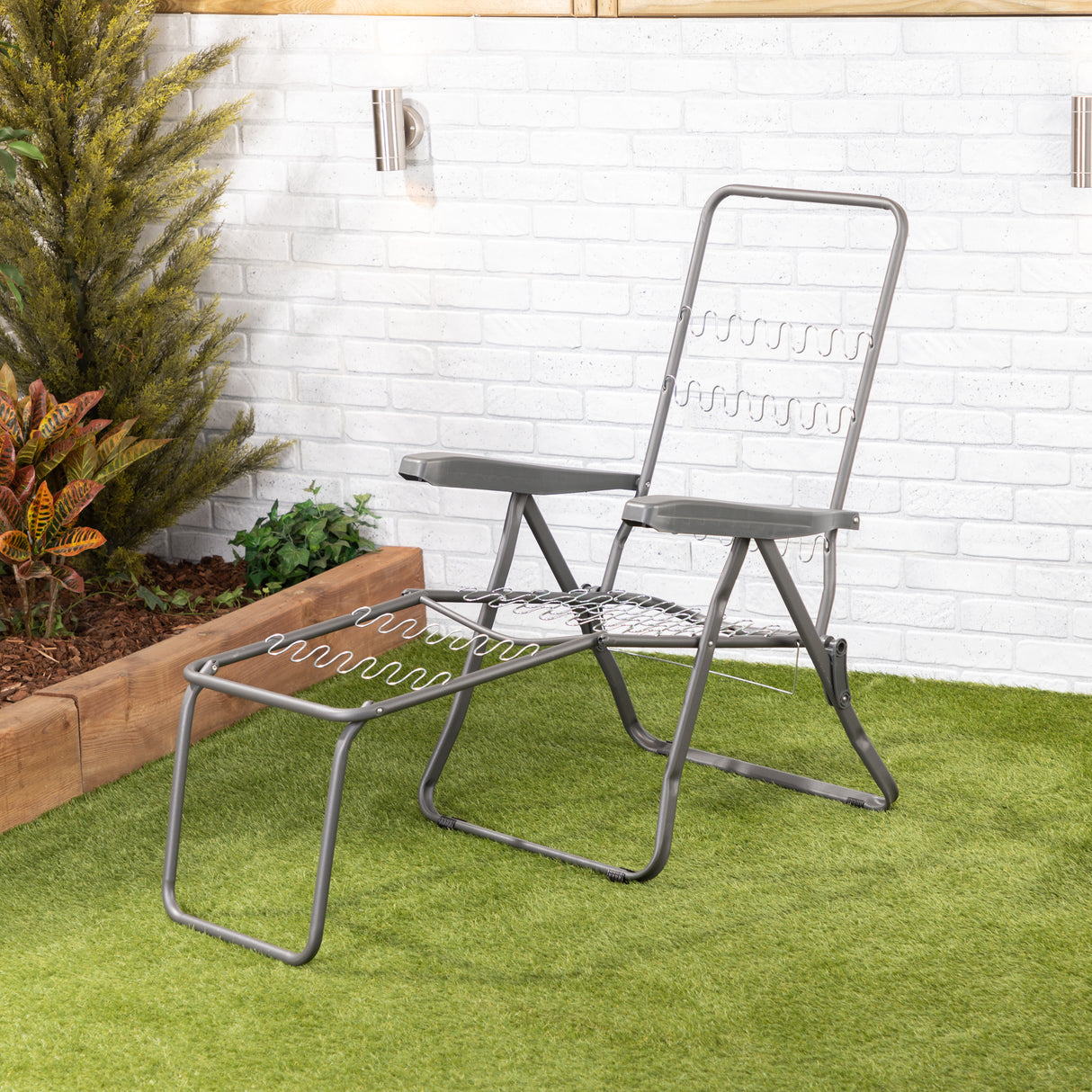 Alfresia Garden Sun Lounger and Cushion – Charcoal Frame with Luxury Cushion
