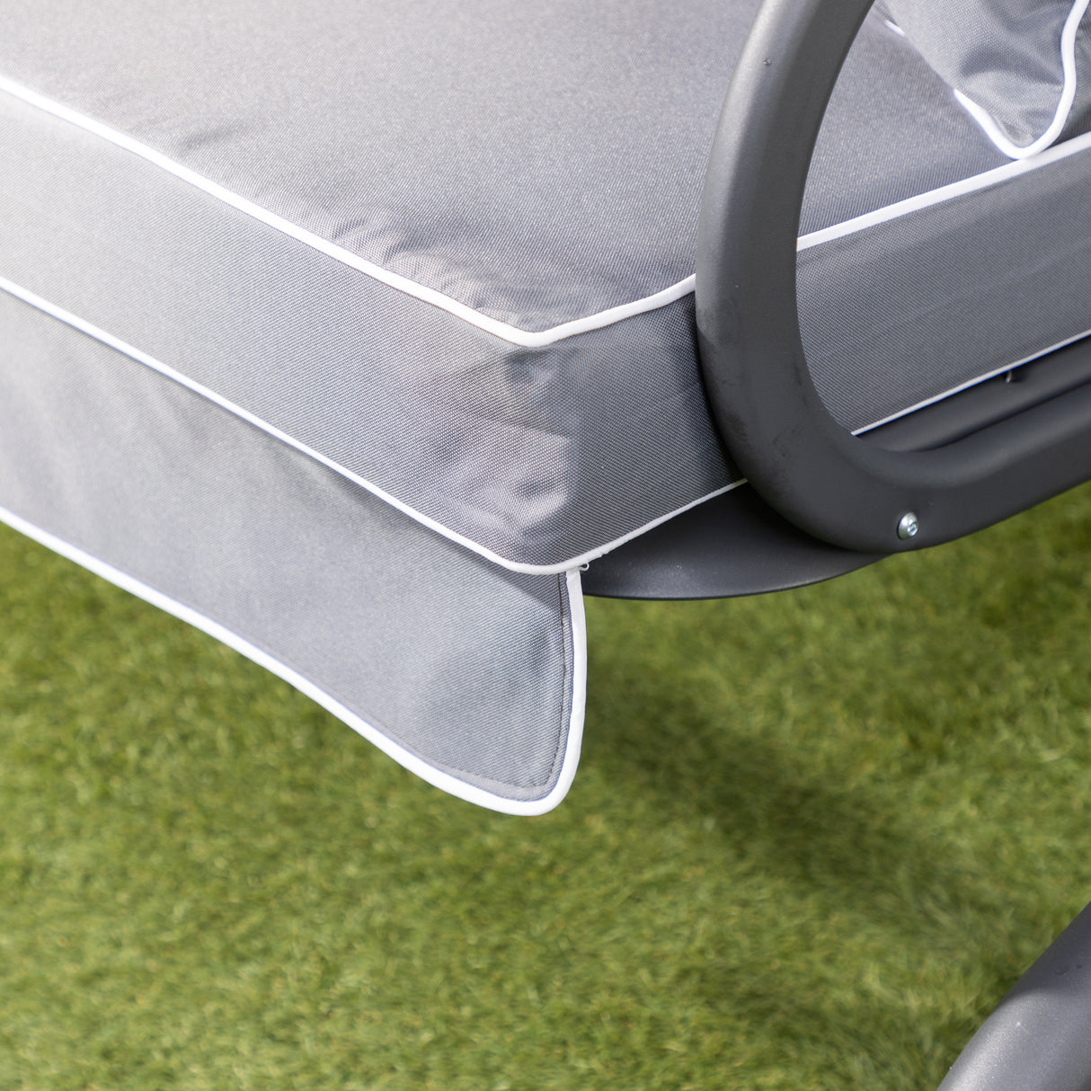 Alfresia Swing Seat Garden Cushion - Luxury Style